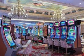FFWS Indonesia tournament bracket and live betting interface on slot4d login